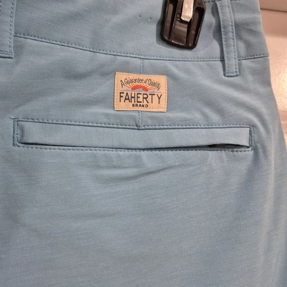 Faherty Shorts Mens 33 Blue All Day 9